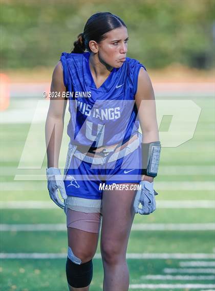 Thumbnail 2 in Columbus vs. Mount Vernon (GHSA Division 1 Round 2) photogallery.