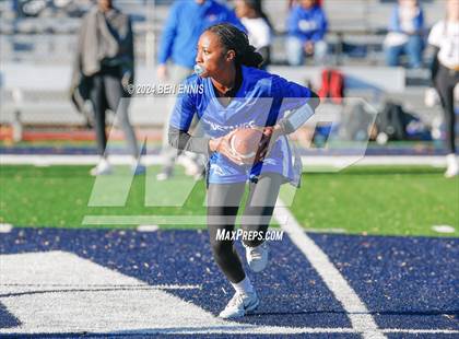Thumbnail 2 in Columbus vs. Mount Vernon (GHSA Division 1 Round 2) photogallery.