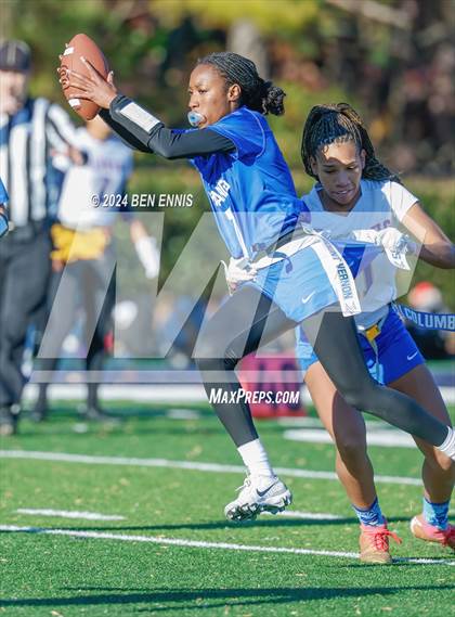 Thumbnail 2 in Columbus vs. Mount Vernon (GHSA Division 1 Round 2) photogallery.