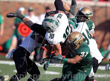 Thumbnail 1 in DeSoto vs. Carroll (UIL 5A Division 1 Quarterfinal Playoff) photogallery.