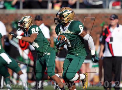 Thumbnail 3 in DeSoto vs. Carroll (UIL 5A Division 1 Quarterfinal Playoff) photogallery.