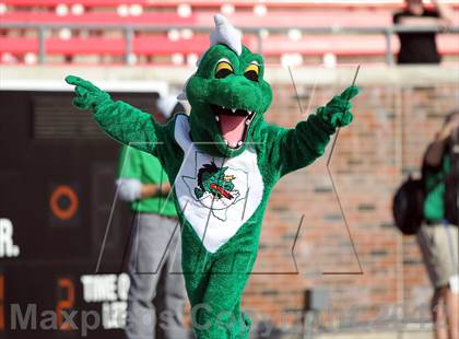Thumbnail 3 in DeSoto vs. Carroll (UIL 5A Division 1 Quarterfinal Playoff) photogallery.