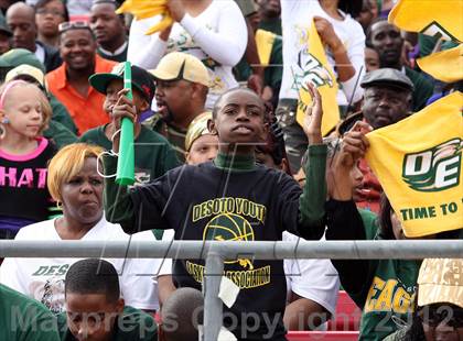 Thumbnail 3 in DeSoto vs. Carroll (UIL 5A Division 1 Quarterfinal Playoff) photogallery.