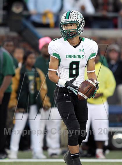 Thumbnail 3 in DeSoto vs. Carroll (UIL 5A Division 1 Quarterfinal Playoff) photogallery.