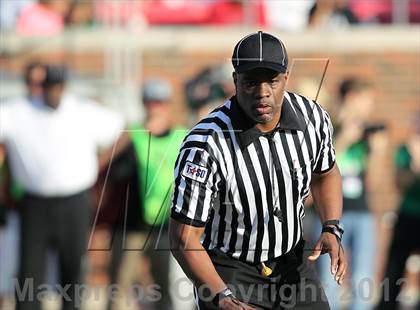 Thumbnail 3 in DeSoto vs. Carroll (UIL 5A Division 1 Quarterfinal Playoff) photogallery.