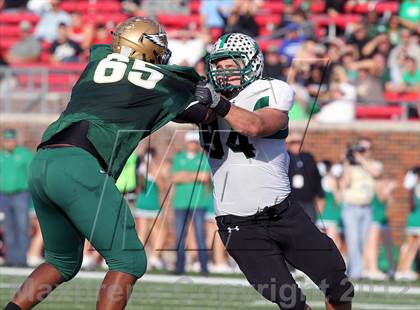 Thumbnail 2 in DeSoto vs. Carroll (UIL 5A Division 1 Quarterfinal Playoff) photogallery.