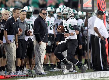 Thumbnail 1 in DeSoto vs. Carroll (UIL 5A Division 1 Quarterfinal Playoff) photogallery.
