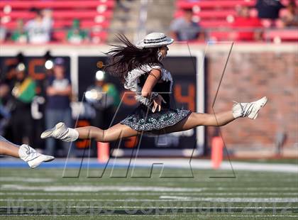 Thumbnail 1 in DeSoto vs. Carroll (UIL 5A Division 1 Quarterfinal Playoff) photogallery.