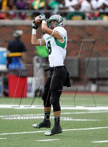 Thumbnail 1 in DeSoto vs. Carroll (UIL 5A Division 1 Quarterfinal Playoff) photogallery.