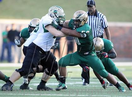 Thumbnail 2 in DeSoto vs. Carroll (UIL 5A Division 1 Quarterfinal Playoff) photogallery.