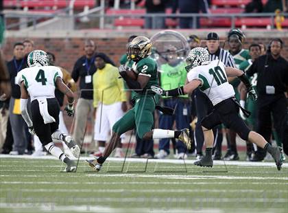 Thumbnail 2 in DeSoto vs. Carroll (UIL 5A Division 1 Quarterfinal Playoff) photogallery.