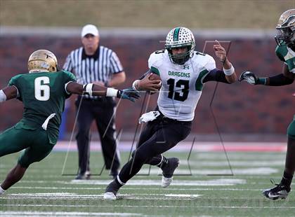 Thumbnail 2 in DeSoto vs. Carroll (UIL 5A Division 1 Quarterfinal Playoff) photogallery.