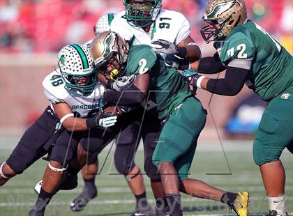 Thumbnail 3 in DeSoto vs. Carroll (UIL 5A Division 1 Quarterfinal Playoff) photogallery.