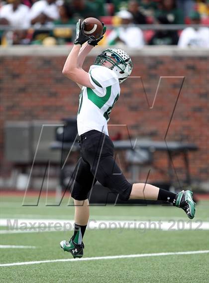 Thumbnail 3 in DeSoto vs. Carroll (UIL 5A Division 1 Quarterfinal Playoff) photogallery.
