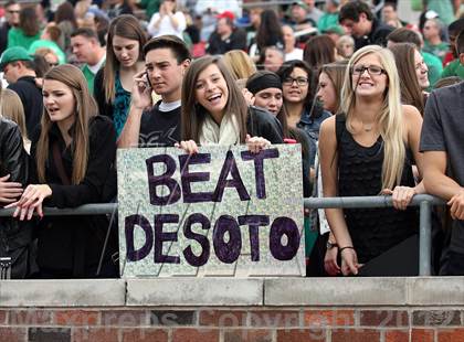 Thumbnail 3 in DeSoto vs. Carroll (UIL 5A Division 1 Quarterfinal Playoff) photogallery.