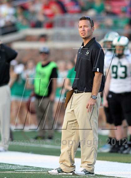 Thumbnail 1 in DeSoto vs. Carroll (UIL 5A Division 1 Quarterfinal Playoff) photogallery.