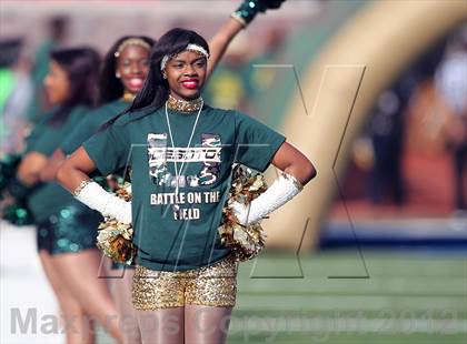 Thumbnail 2 in DeSoto vs. Carroll (UIL 5A Division 1 Quarterfinal Playoff) photogallery.