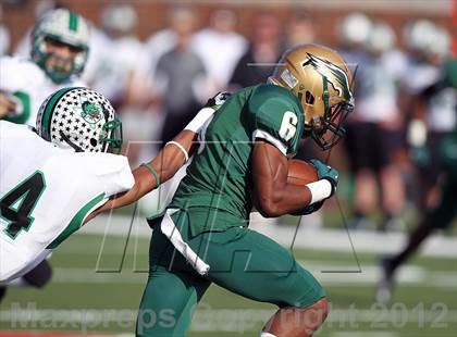 Thumbnail 3 in DeSoto vs. Carroll (UIL 5A Division 1 Quarterfinal Playoff) photogallery.