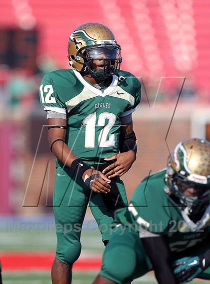 Thumbnail 3 in DeSoto vs. Carroll (UIL 5A Division 1 Quarterfinal Playoff) photogallery.