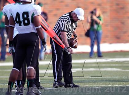 Thumbnail 1 in DeSoto vs. Carroll (UIL 5A Division 1 Quarterfinal Playoff) photogallery.