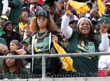 Thumbnail 3 in DeSoto vs. Carroll (UIL 5A Division 1 Quarterfinal Playoff) photogallery.