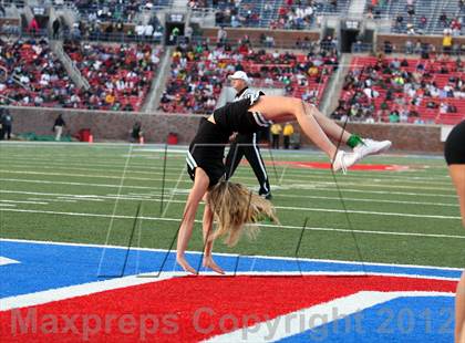 Thumbnail 3 in DeSoto vs. Carroll (UIL 5A Division 1 Quarterfinal Playoff) photogallery.