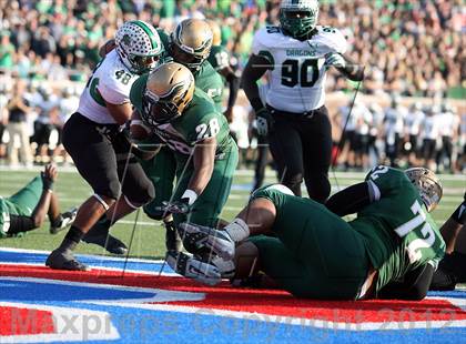 Thumbnail 3 in DeSoto vs. Carroll (UIL 5A Division 1 Quarterfinal Playoff) photogallery.