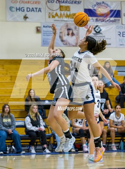 Thumbnail 3 in Saugus vs Dos Pueblos (CIF-SS D2AA Round 1 Playoff) photogallery.