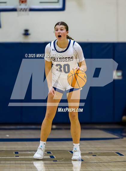 Thumbnail 2 in Saugus vs Dos Pueblos (CIF-SS D2AA Round 1 Playoff) photogallery.