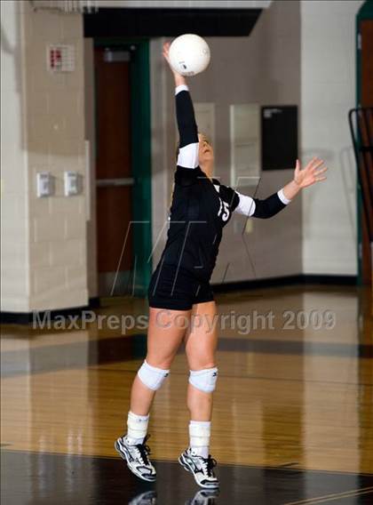 Thumbnail 1 in Lewisville @ Hebron photogallery.