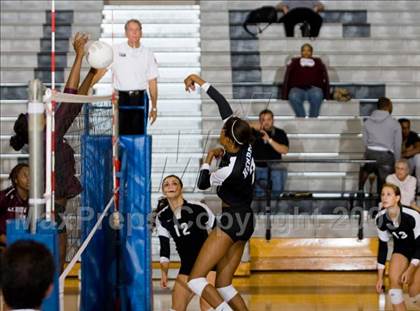 Thumbnail 3 in Lewisville @ Hebron photogallery.