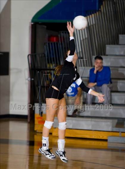 Thumbnail 2 in Lewisville @ Hebron photogallery.