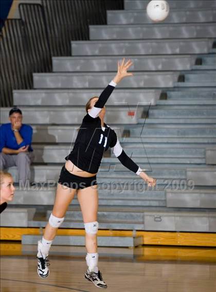 Thumbnail 1 in Lewisville @ Hebron photogallery.