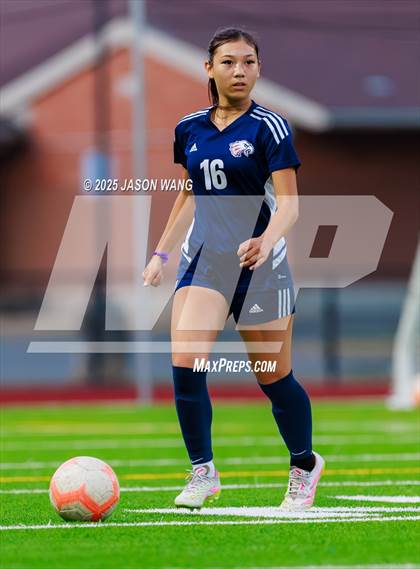 Thumbnail 3 in Newport - Bellevue @ Lindbergh photogallery.