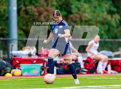 Thumbnail 3 in Newport - Bellevue @ Lindbergh photogallery.