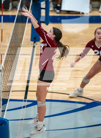 Thumbnail 2 in Indianapolis Bishop Chatard vs Indianapolis Scecina Memorial (City Tourney Round 2) photogallery.