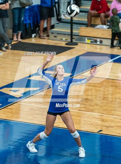 Thumbnail 2 in Indianapolis Bishop Chatard vs Indianapolis Scecina Memorial (City Tourney Round 2) photogallery.