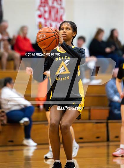 Thumbnail 3 in Delta @ Rio Vista (CIF SJS Division 5 Round 1) photogallery.