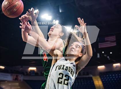 Thumbnail 1 in Hopkinton vs. Foxborough (MIAA Division 2 State Final) photogallery.