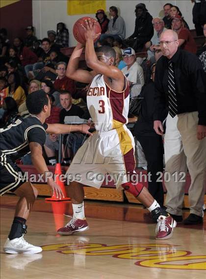 Thumbnail 1 in Encina Prep vs. Lathrop (CIF SJS D4 Playoffs) photogallery.