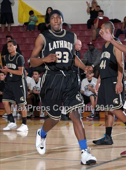 Thumbnail 3 in Encina Prep vs. Lathrop (CIF SJS D4 Playoffs) photogallery.