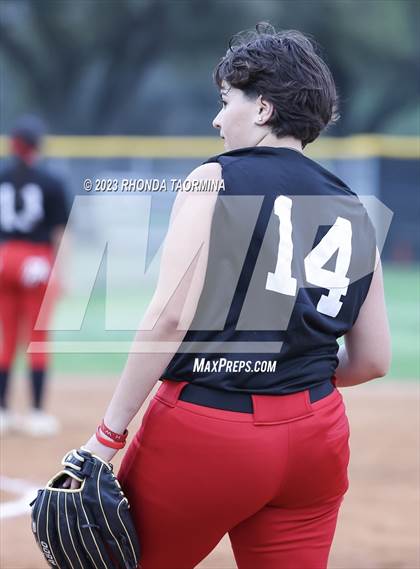 Thumbnail 3 in East Bernard vs. Terry photogallery.