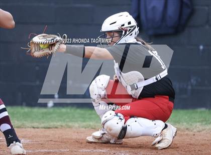 Thumbnail 3 in East Bernard vs. Terry photogallery.