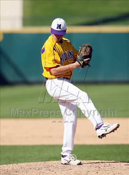 Thumbnail 2 in Austin vs Midland (Rock Hardball Classic) photogallery.