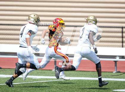Thumbnail 1 in Archbishop Mitty vs. Oakdale photogallery.