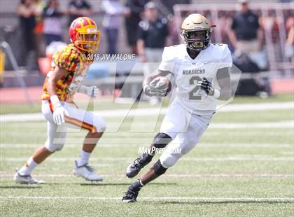 Thumbnail 3 in Archbishop Mitty vs. Oakdale photogallery.