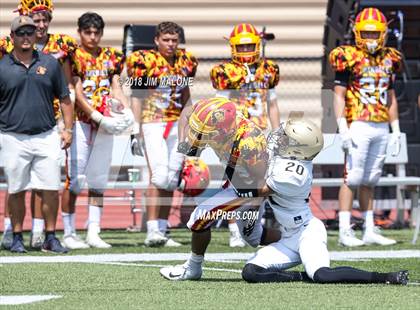 Thumbnail 2 in Archbishop Mitty vs. Oakdale photogallery.