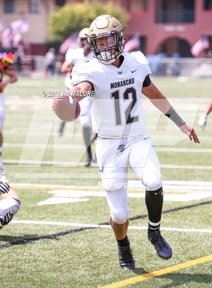 Thumbnail 3 in Archbishop Mitty vs. Oakdale photogallery.