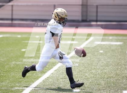 Thumbnail 1 in Archbishop Mitty vs. Oakdale photogallery.