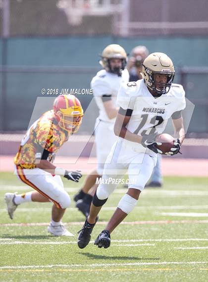 Thumbnail 2 in Archbishop Mitty vs. Oakdale photogallery.